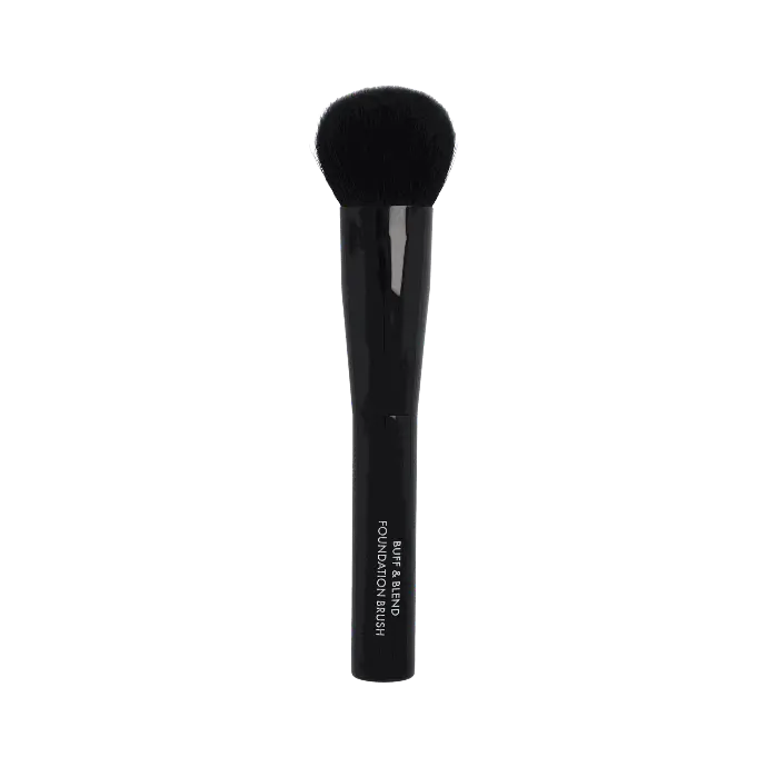 Buff & Blend Foundation Brush - en foundationborste för både kräm- och puderprodukter