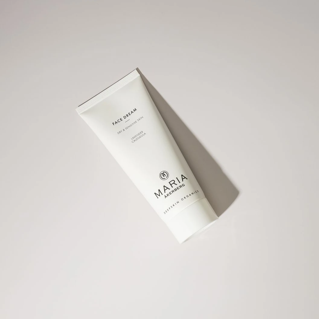 Face Dream: Närande och skyddande ansiktskräm för torr hud.