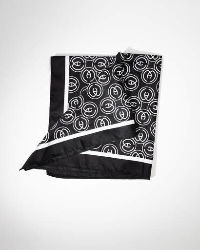 MÅ Scarf